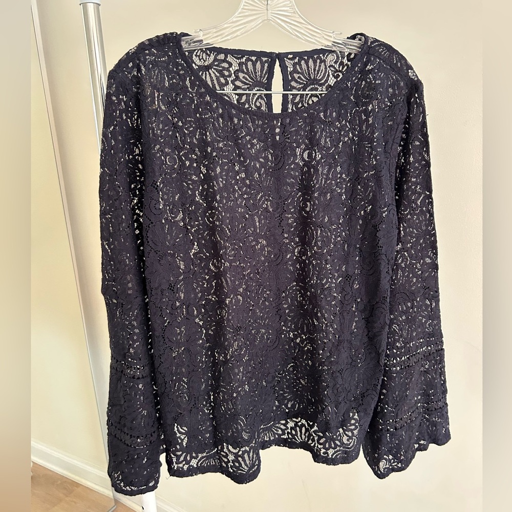 Elegant Black Lace Women's Top